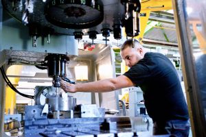 Reportage photo entreprise industrielle - ROFORGE - Photographe Emma Pellet Nantes